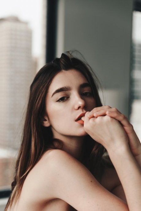 Aubrea Jojola エロティック女優 写真