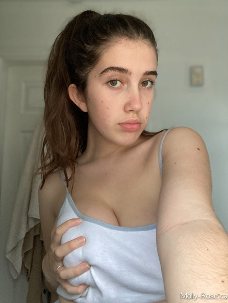 ゲイビデオ OnlyFans アダルト 写真