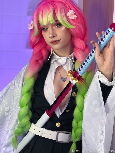 曲線美のランジェリーOnlyFans アート裸 写真