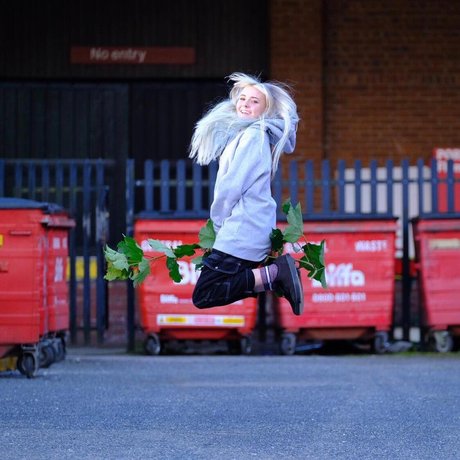 Millie Wild_ 高品質モデル 写真