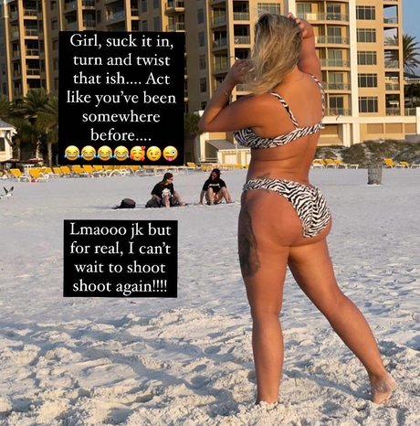 Amy Jackson スター ヌード ギャラリー