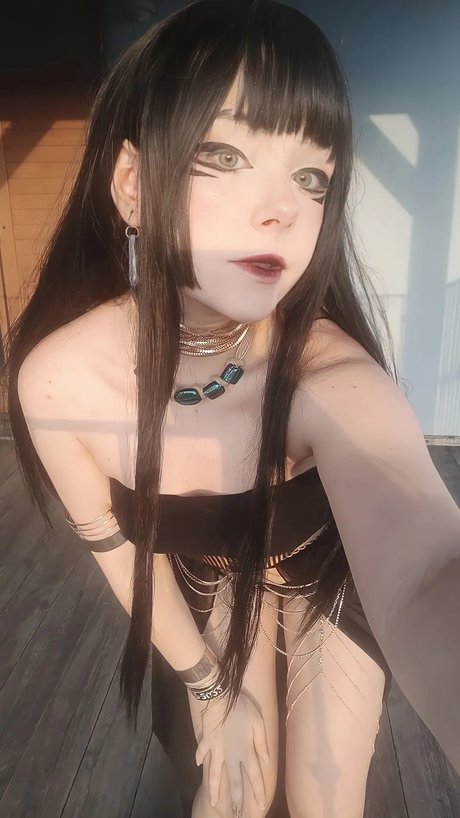 Little Giuli 素敵なモデル 写真