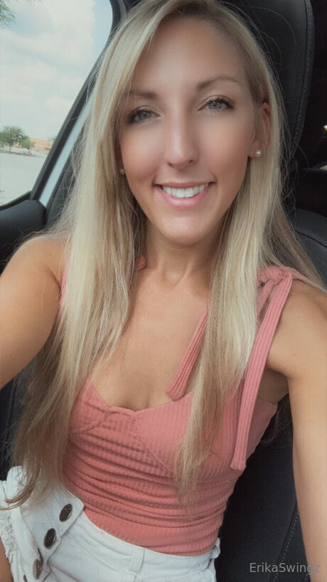 ティーンランジェリーOnlyFans アートヌード ギャラリー