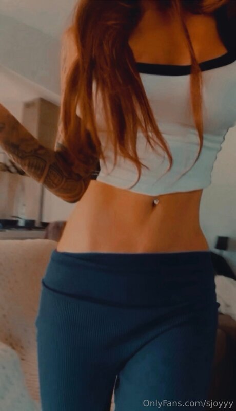 モデルオンリーファンズ アート裸 画像