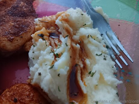 Revan1lord ヌードモデル アーカイブ