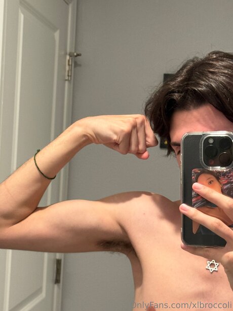 Xlbroccoli アダルトスター 写真