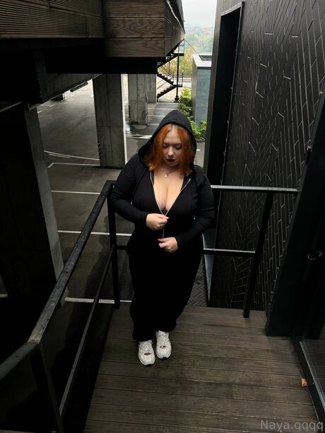 Nayaqqqqq 高品質のスター ギャラリー