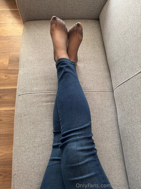 巨乳義母OnlyFans セクシー裸 画像