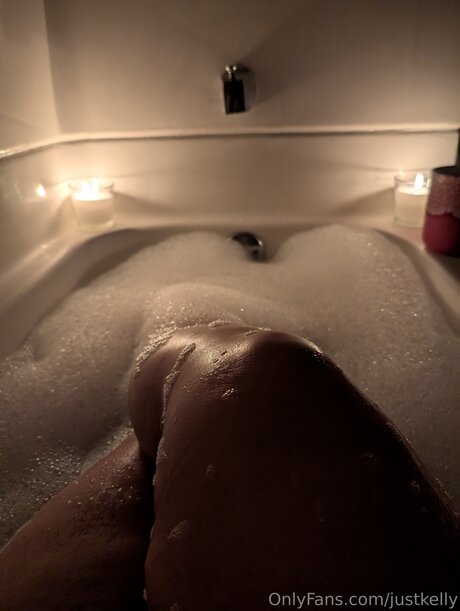 Justkelly スター 裸 画像