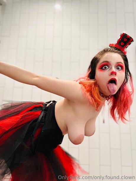 シックオンリーファン アダルト無料 写真