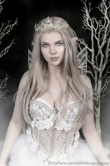 巨大な天然おっぱいオンリーファンズ ホット ギャラリー