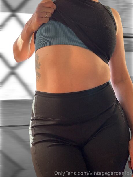 フィットネスアナルOnlyFans 素敵 写真