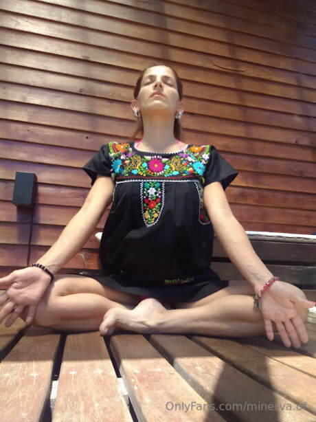 女性の筋肉オンリーファンズ 無料ポルノ 写真