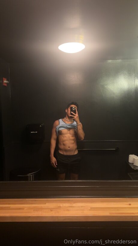 J Shredderson 無料スター 写真