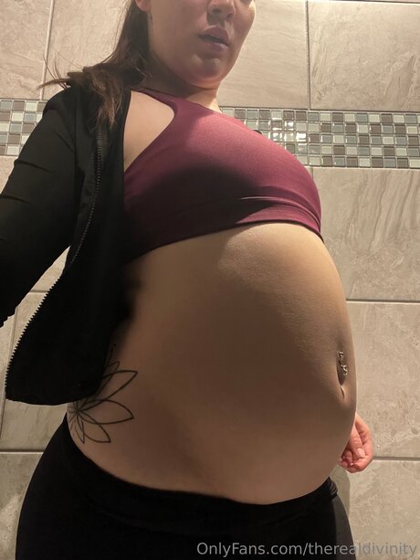 Therealdivinity xxxポルノスター 写真