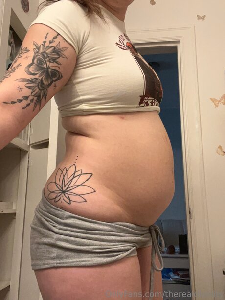 Therealdivinity ポルノスター 画像