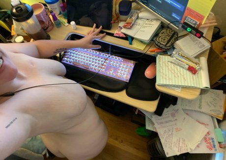 黒檀の猫オンリーファンズ ポルノ 写真