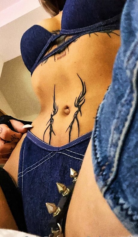 ゲイの乳首OnlyFans ホットポルノ 写真