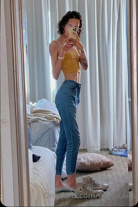 フィットネスインフルエンサーオンリーファンズ セクシーxxx 写真