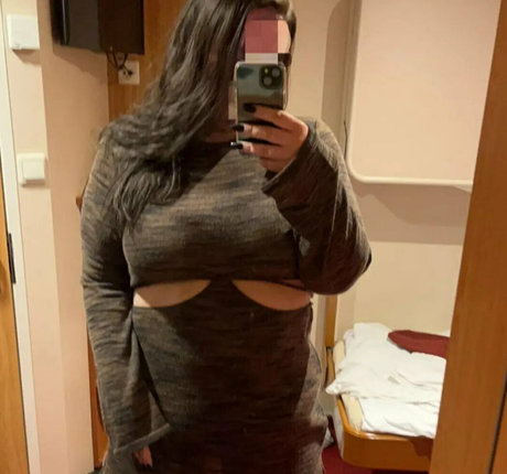 かわいいシーメールオンリーファンズ アダルト無料 ギャラリー