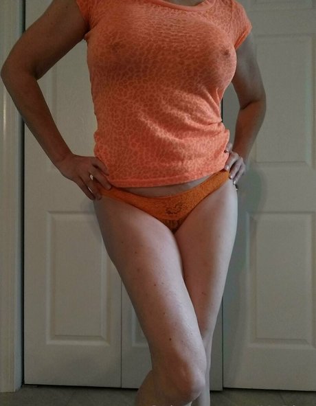 morina ポルノスター ヌード アーカイブ