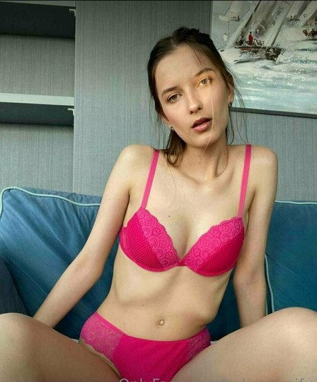 ヘンタイオンリーファンズ 無料 写真