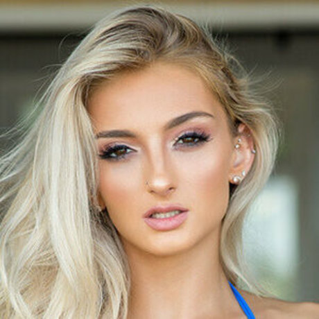 ダーティトークオンリーファンズ ポルノ ギャラリー