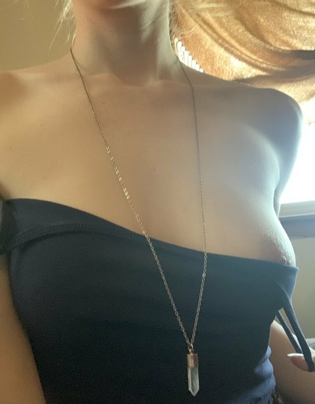 サッカーオンリーファン セクシー裸 写真