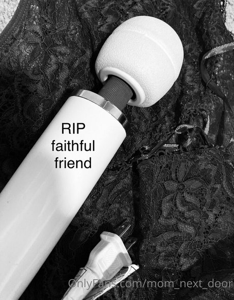 熟女クーガーオンリーファンズ 美しいxxx アーカイブ