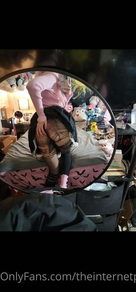 theinternetpet セックス女優 写真