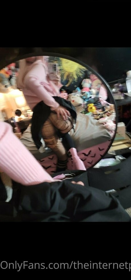 theinternetpet ポルノ女優 ギャラリー