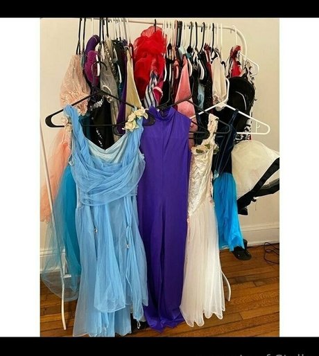 母乳オンリーファン アート裸 画像