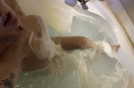 巨乳の赤毛オンリーファンズ HD 写真