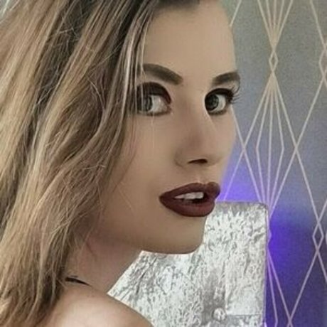 ゲイランジェリーOnlyFans ホット 写真