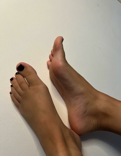 Anabelle Charm ヌード女優 画像