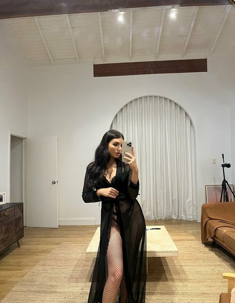 nicolethorne かわいいポルノスター 写真