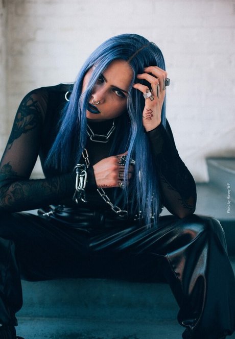 Mimi Barks ポルノスター 写真