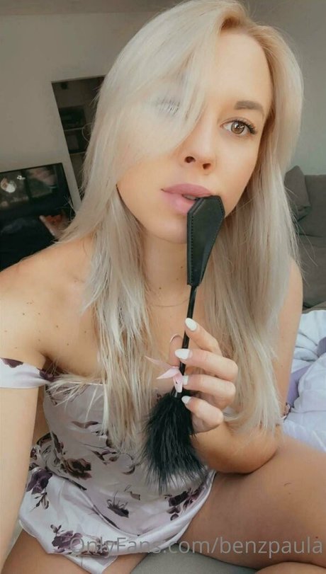 benzpaula ポルノスター セクシー 写真