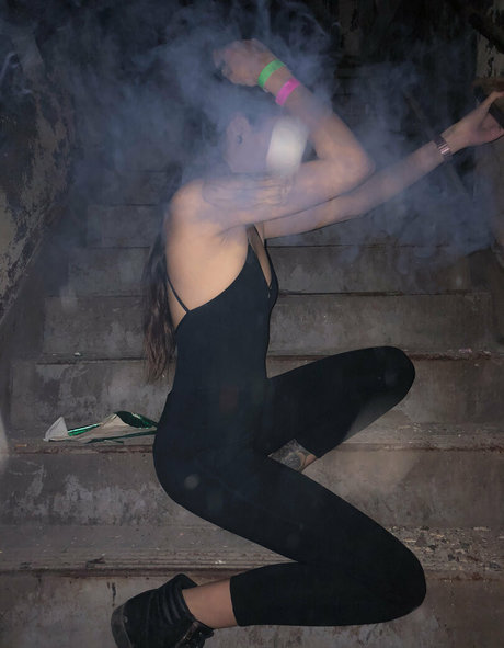 ヘンタイオンリーファンズ アートヌード 写真