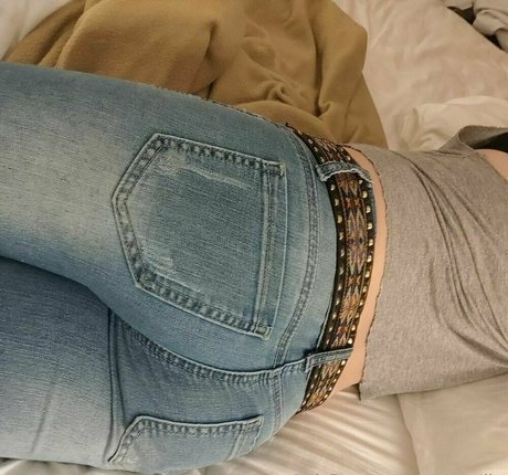 amythrill ポルノスター ギャラリー