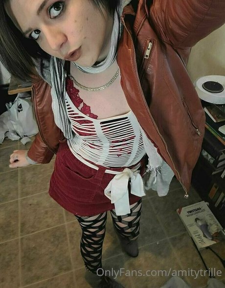 amythrill 完璧なポルノスター 写真