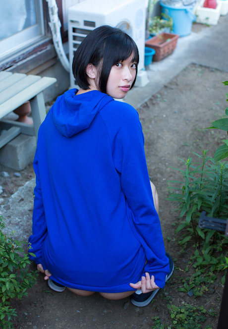 Yuka Kuramoti ポルノスター アート 写真