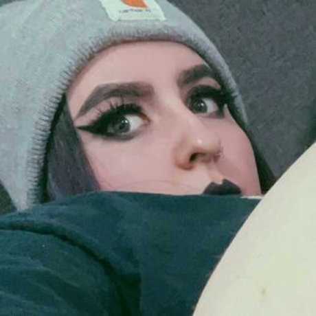 babyzoxxx ホットなスター 画像