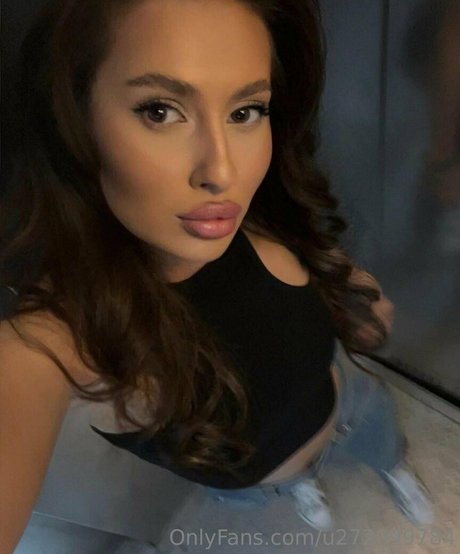 大きな乳首オンリーファンズ セクシーxxx 画像