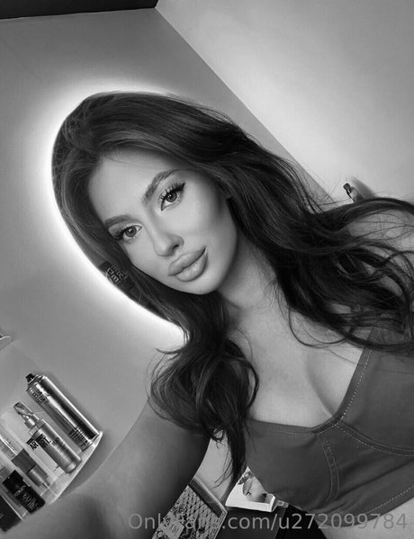 JOI 熟女 OnlyFans ホットヌード 写真