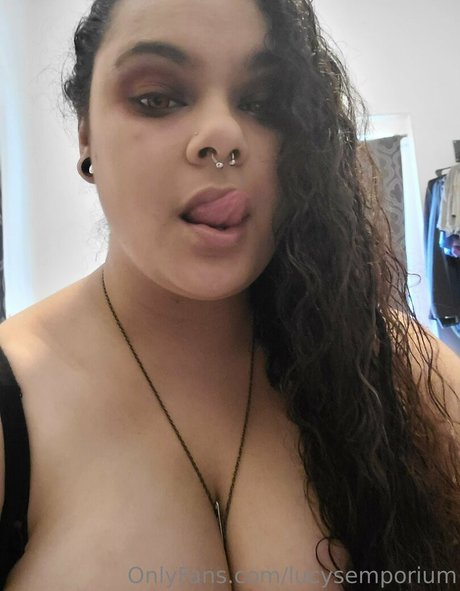 lucysemporium 最高のスター 画像