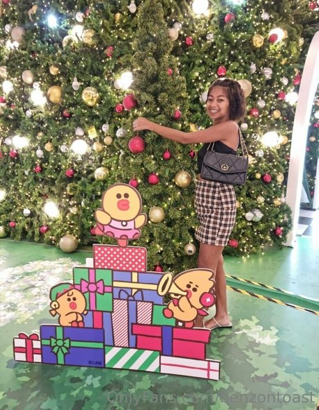 ポニーテールオンリーファンズ 無料セクシー 写真