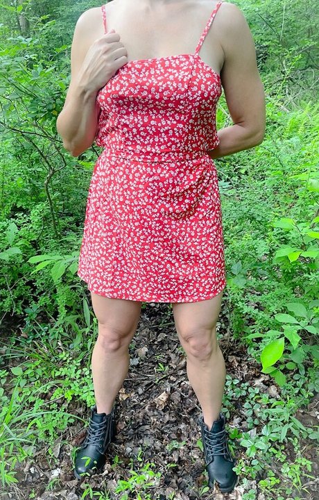 モデルオンリーファンズ ホットポルノ 写真