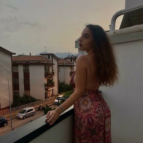 Gianclaudia Di Giacomo ポルノスター 独占 写真