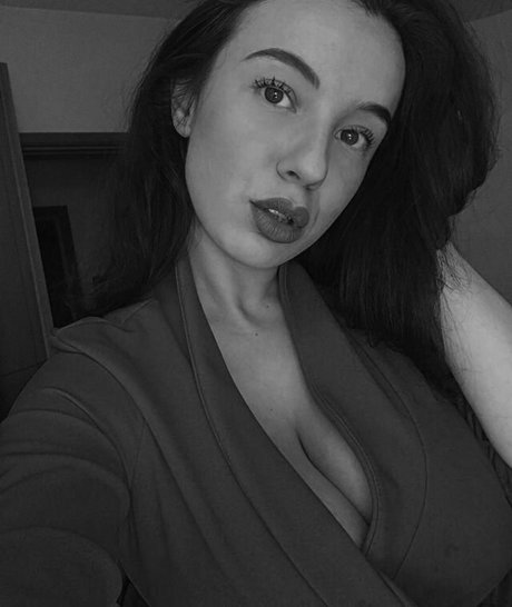 Gianclaudia Di Giacomo セクシーなスター 写真